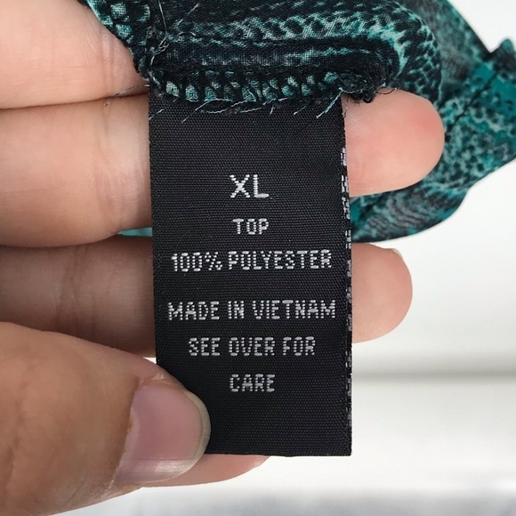 Iz Byer Green and Black Sheer Blouse w/ Cage Back - Picture 6 of 10